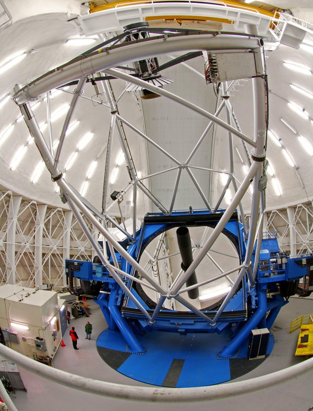 Le télescope Gemini South, au Chili, vient d’être équipé de l’instrument GPI, dédié à la découverte et à l’observation des exoplanètes géantes. Photo S.Brunier.