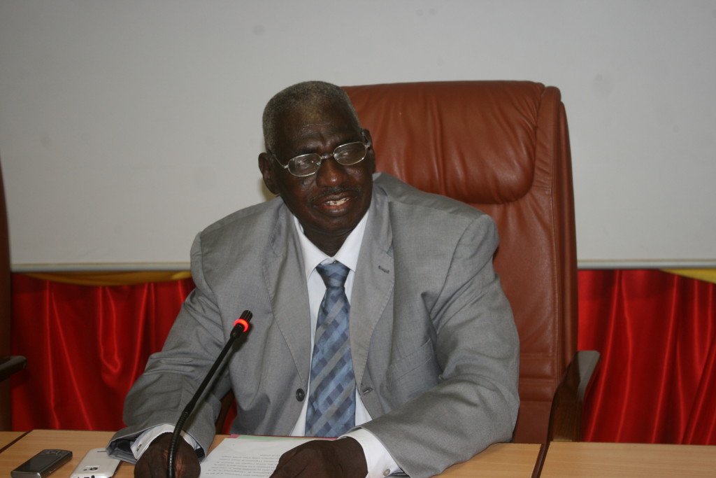 Le représentant du Ministre des Enseignements Secondaire et Supérieur, le Professeur KABRE Gustave