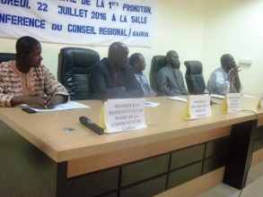 Présidium, avec au Milieu le Ministre Clément P. SAWADOGO.