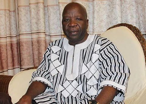 "Je souhaite une bonne Fête de Ramadan à tous les Musulmans du monde entier et espère que cette fête apporte paix et bonheur à l'humanité entière", Simon Compaoré, Ministre d'Etat, Ministre de l'Administration Territoriale, de la Décentralisation et de la Sécurité Intérieure