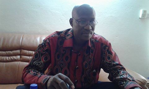 Le Ministre du Commerce, de l'industrie et de l'artisanat souhaite à tous ses collaborateurs, les partenaires du département et généralement à tous les fidèles musulmans, une bonne fête de Ramadan. Que les saintes prières soient source d abondantes bénédictions de paix et de prospérité pour notre chère pays.