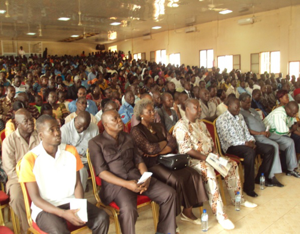 La cérémonie avait mobilisé du beau monde.