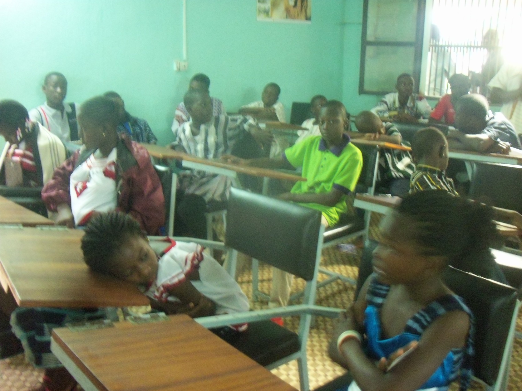 Les colons ont promis d’être sages tout au long des dix jours.