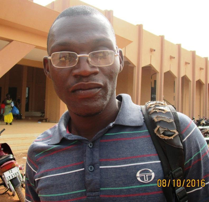 boro-issouf-option-francais-anglais